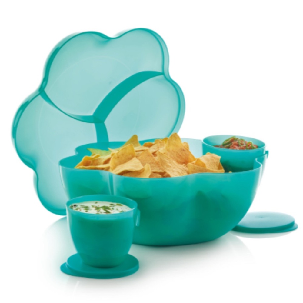 NWOT Tupperware Blue Serveware Set for Elegant Party Supplies